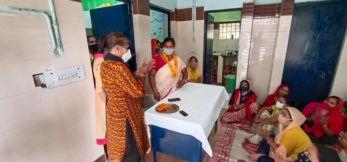 आई जी कैंप-2 में पानी की समस्या पर मुलाकात — तस्वीर 11 में से 13