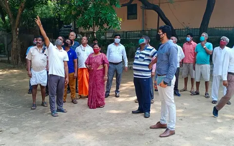 सनलाइट कॉलोनी-2 स्टोर वाले पार्क का आरडब्ल्यूए संग निरीक्षण