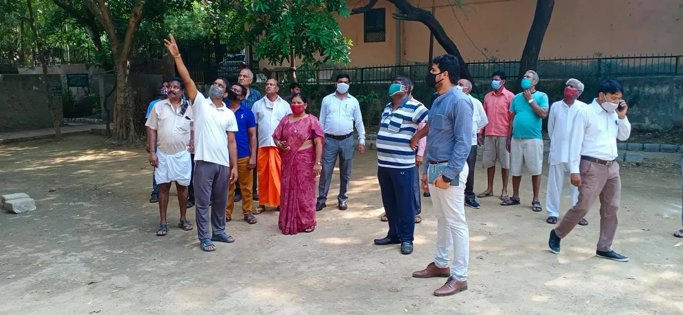 सनलाइट कॉलोनी-2 स्टोर वाले पार्क का आरडब्ल्यूए संग निरीक्षण — तस्वीर 1 में से 12
