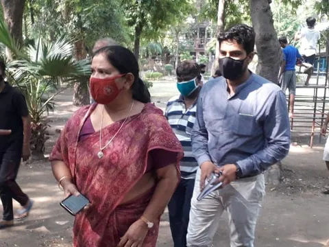 सनलाइट कॉलोनी-2 स्टोर वाले पार्क का आरडब्ल्यूए संग निरीक्षण — 10