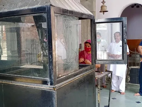 सराय काले खां शिव मंदिर में पूजा-अर्चना एवं आरडब्ल्यूए संग निरीक्षण — 10
