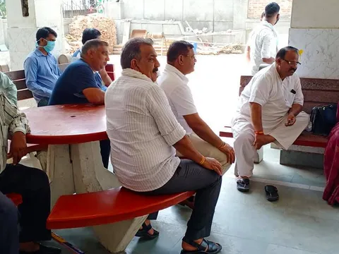सराय काले खां शिव मंदिर में पूजा-अर्चना एवं आरडब्ल्यूए संग निरीक्षण — 24