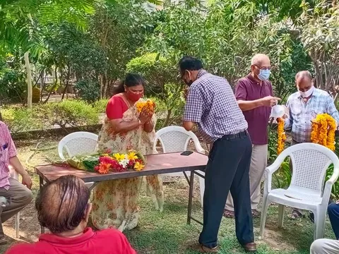 सिद्धार्थ एनक्लेव ट्राएंगल पार्क में नए आरडब्ल्यूए सदस्यों का स्वागत — 11