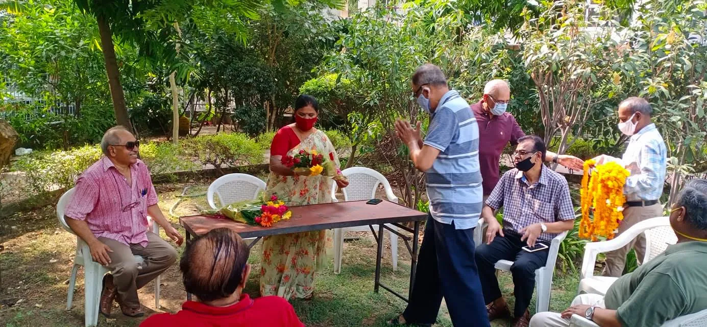 सिद्धार्थ एनक्लेव ट्राएंगल पार्क में नए आरडब्ल्यूए सदस्यों का स्वागत — तस्वीर 12 में से 18