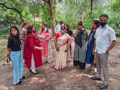 राजीव गांधी स्मृति वन में शीला दीक्षित जी की पुण्यतिथि पर वृक्षारोपण — 17