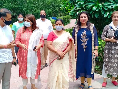 राजीव गांधी स्मृति वन में शीला दीक्षित जी की पुण्यतिथि पर वृक्षारोपण — 21