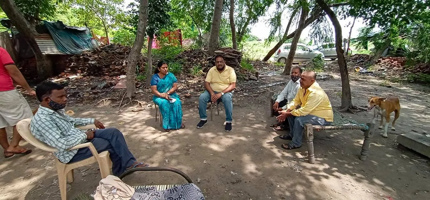 बेला गांव व मूलचंद बस्ती में जलभराव समस्या पर मुलाकात — तस्वीर 15 में से 16