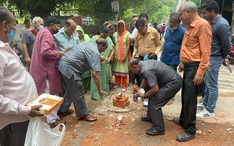 सिद्धार्थ बस्ती में गलियों के नवनिर्माण कार्य का शुभारंभ
