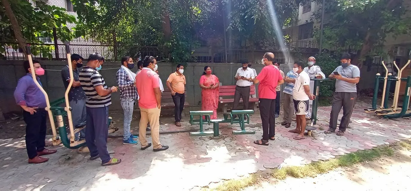 सराय काले खां डीडीए फ़्लैट का सुबह निरीक्षण — तस्वीर 4 में से 8