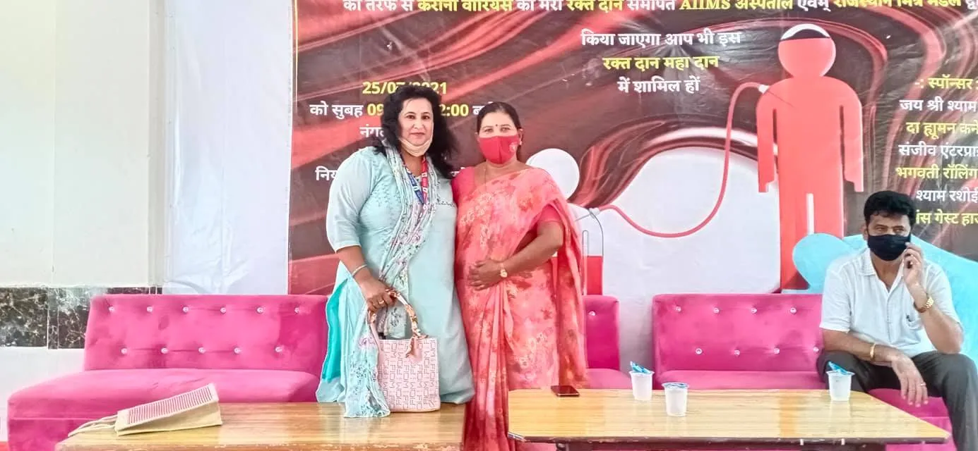 नगली रजापुर में युवा मंच फाउंडेशन द्वारा ब्लड डोनेशन कैंप — तस्वीर 11 में से 16