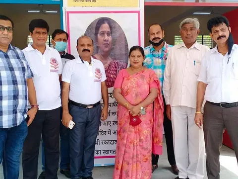 नगली रजापुर में युवा मंच फाउंडेशन द्वारा ब्लड डोनेशन कैंप — 14