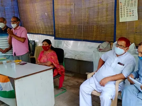 जीवन नगर सीनियर सिटीजन पार्क में आभार व सदस्य का जन्मदिन समारोह — 14
