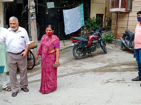 किलोकरी गांव का विभागीय अधिकारियों संग सुबह निरीक्षण — 6