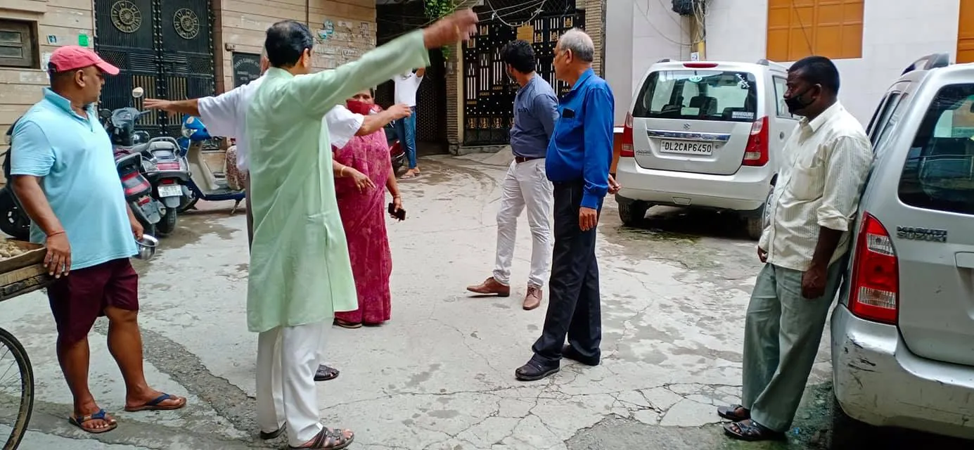 किलोकरी गांव का विभागीय अधिकारियों संग सुबह निरीक्षण — तस्वीर 10 में से 12