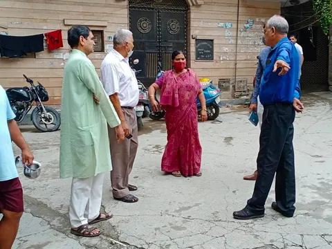 किलोकरी गांव का विभागीय अधिकारियों संग सुबह निरीक्षण — 12