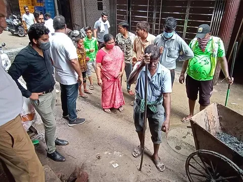 सराय काले खां में बरसात से पूर्व सीवर-नाली सफाई अभियान — 8