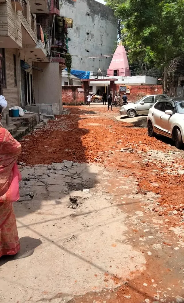 किलोकरी वैष्णो माता मंदिर के आस-पास गलियों के नवनिर्माण का शुभारंभ — तस्वीर 5 में से 12