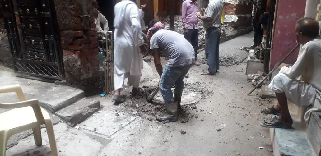 सराय काले खां ईशाक मस्जिद के आस-पास गलियों के नवनिर्माण का शुभारंभ — तस्वीर 3 में से 15