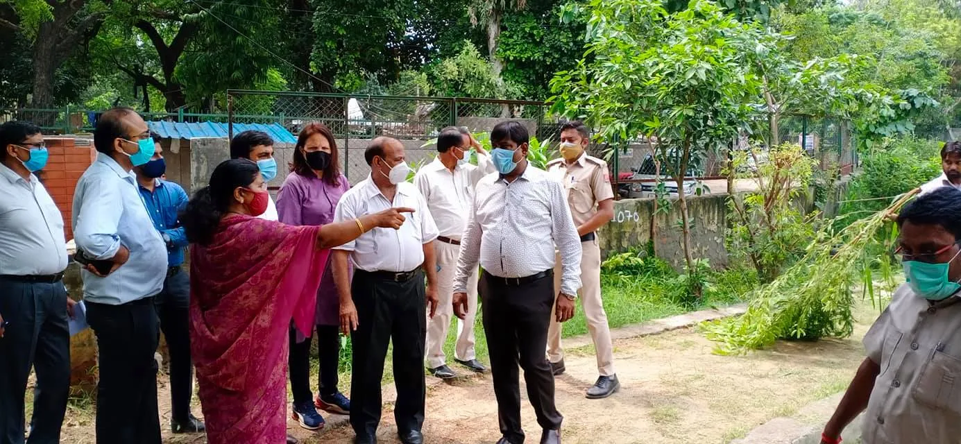 उपायुक्त संग सराय काले खां क्षेत्र का निरीक्षण दौरा — तस्वीर 4 में से 19