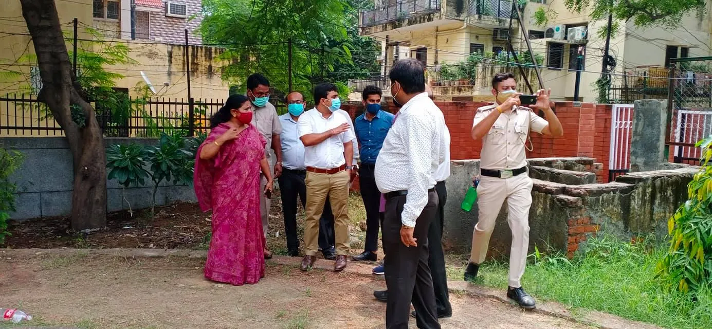 उपायुक्त संग सराय काले खां क्षेत्र का निरीक्षण दौरा — तस्वीर 5 में से 19