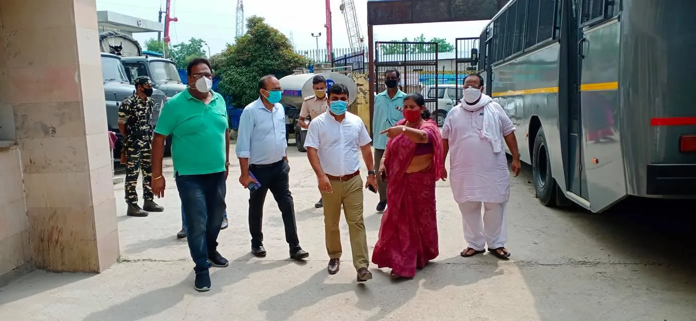 उपायुक्त संग सराय काले खां क्षेत्र का निरीक्षण दौरा — तस्वीर 16 में से 19