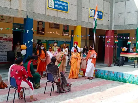 75वां स्वतंत्रता दिवस: जीवन नगर एसडीएमसी बॉयज स्कूल में ध्वजारोहण — 12