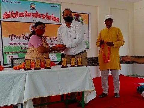 75वां स्वतंत्रता दिवस: नगली रजापुर एसडीएमसी स्कूल में ध्वजारोहण — 15
