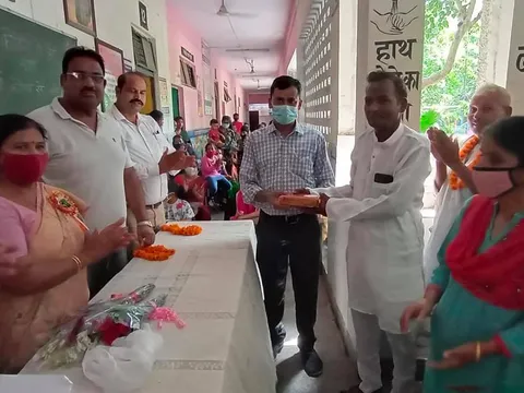 75वां स्वतंत्रता दिवस: सराय काले खां एसडीएमसी प्राइमरी स्कूल में ध्वजारोहण — 19
