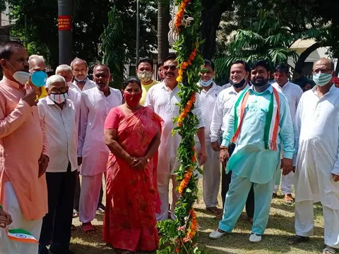 75वां स्वतंत्रता दिवस: राजेश वाले पार्क में ध्वजारोहण — 2