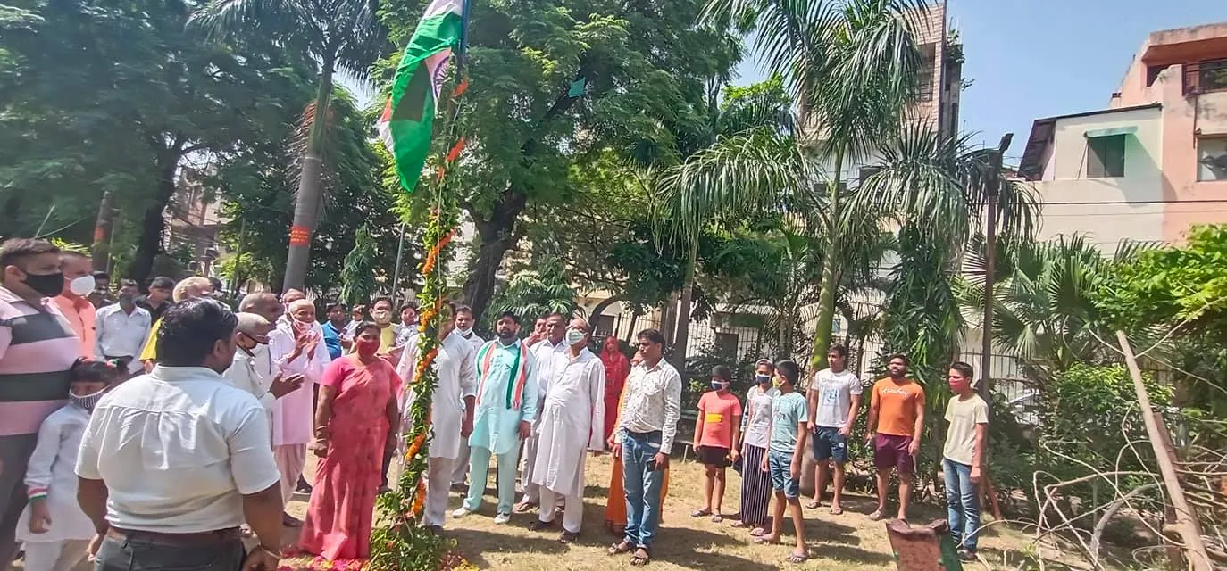 75वां स्वतंत्रता दिवस: राजेश वाले पार्क में ध्वजारोहण — तस्वीर 5 में से 12