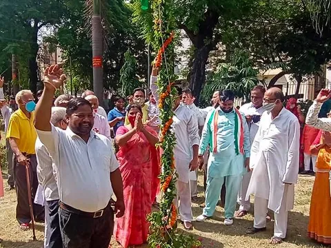 75वां स्वतंत्रता दिवस: राजेश वाले पार्क में ध्वजारोहण — 7