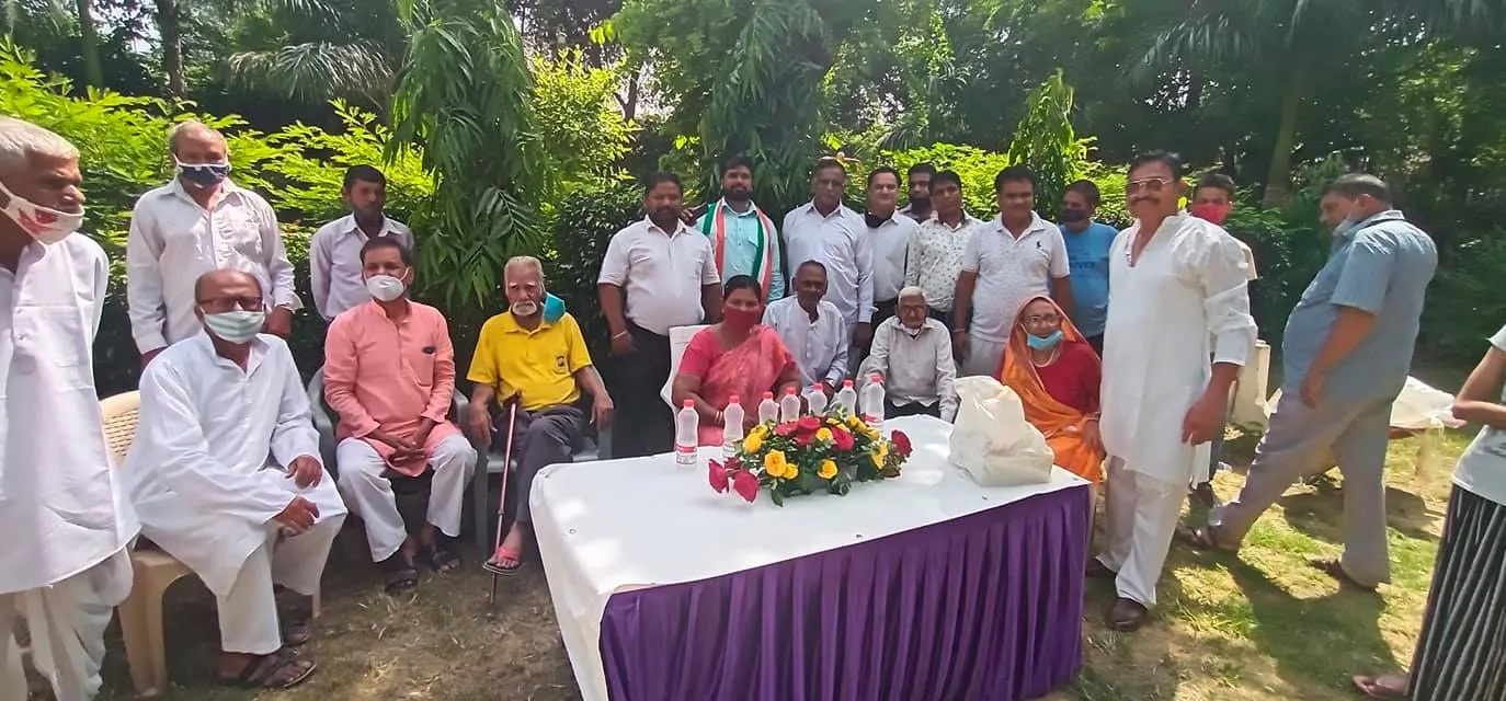 75वां स्वतंत्रता दिवस: राजेश वाले पार्क में ध्वजारोहण — तस्वीर 9 में से 12