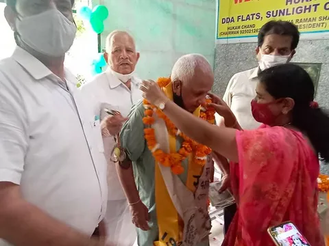 75वां स्वतंत्रता दिवस: सनलाइट कॉलोनी नं 2 हुकुम चंद पार्क में ध्वजारोहण — 5