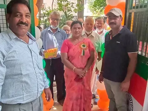 75वां स्वतंत्रता दिवस: सनलाइट कॉलोनी नं 2 हुकुम चंद पार्क में ध्वजारोहण — 22