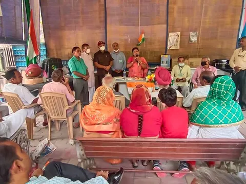 75वां स्वतंत्रता दिवस: जीवन नगर सीनियर सिटीजन पार्क में ध्वजारोहण