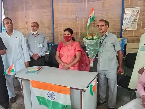75वां स्वतंत्रता दिवस: जीवन नगर सीनियर सिटीजन पार्क में ध्वजारोहण — 7