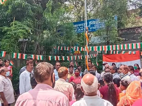 75वां स्वतंत्रता दिवस: जीवन नगर सीनियर सिटीजन पार्क में ध्वजारोहण — 12