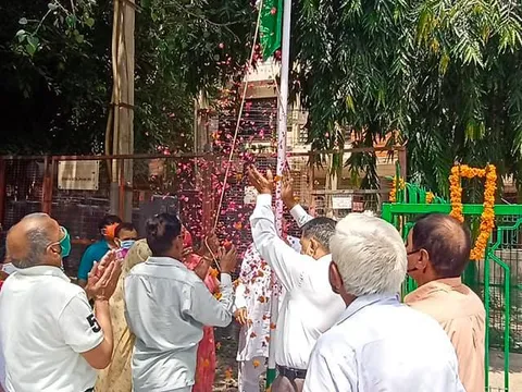75वां स्वतंत्रता दिवस: अंबेडकर पार्क में ध्वजारोहण — 5