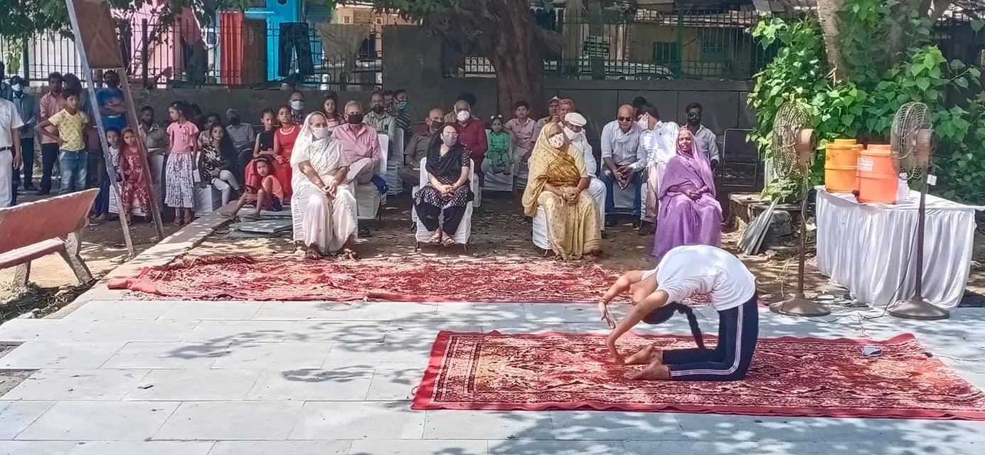 75वां स्वतंत्रता दिवस: अंबेडकर पार्क में ध्वजारोहण — तस्वीर 14 में से 15