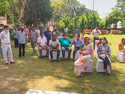 75वां स्वतंत्रता दिवस: लॉर्ड बुद्धा पार्क (सिद्धार्थ नगर अंडरपास) में ध्वजारोहण — 12