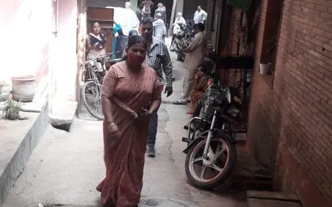 किलोकरी मस्जिद के पास आरडब्ल्यूए संग सुबह निरीक्षण