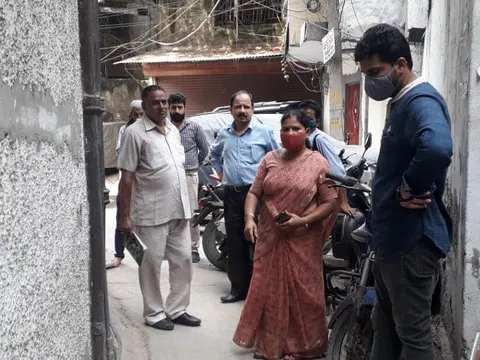 किलोकरी मस्जिद के पास आरडब्ल्यूए संग सुबह निरीक्षण — 6