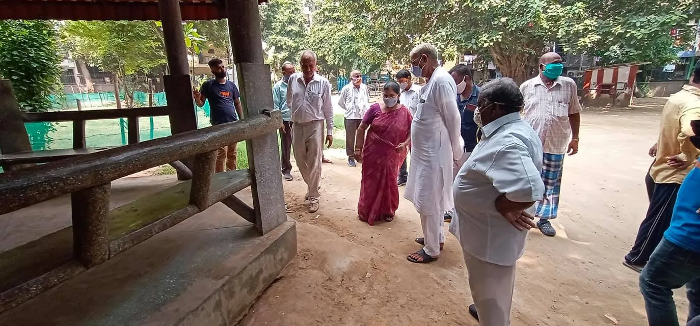 किलोकरी मद्रासी कैंप पार्क का आरडब्ल्यूए संग सुबह निरीक्षण — तस्वीर 3 में से 13