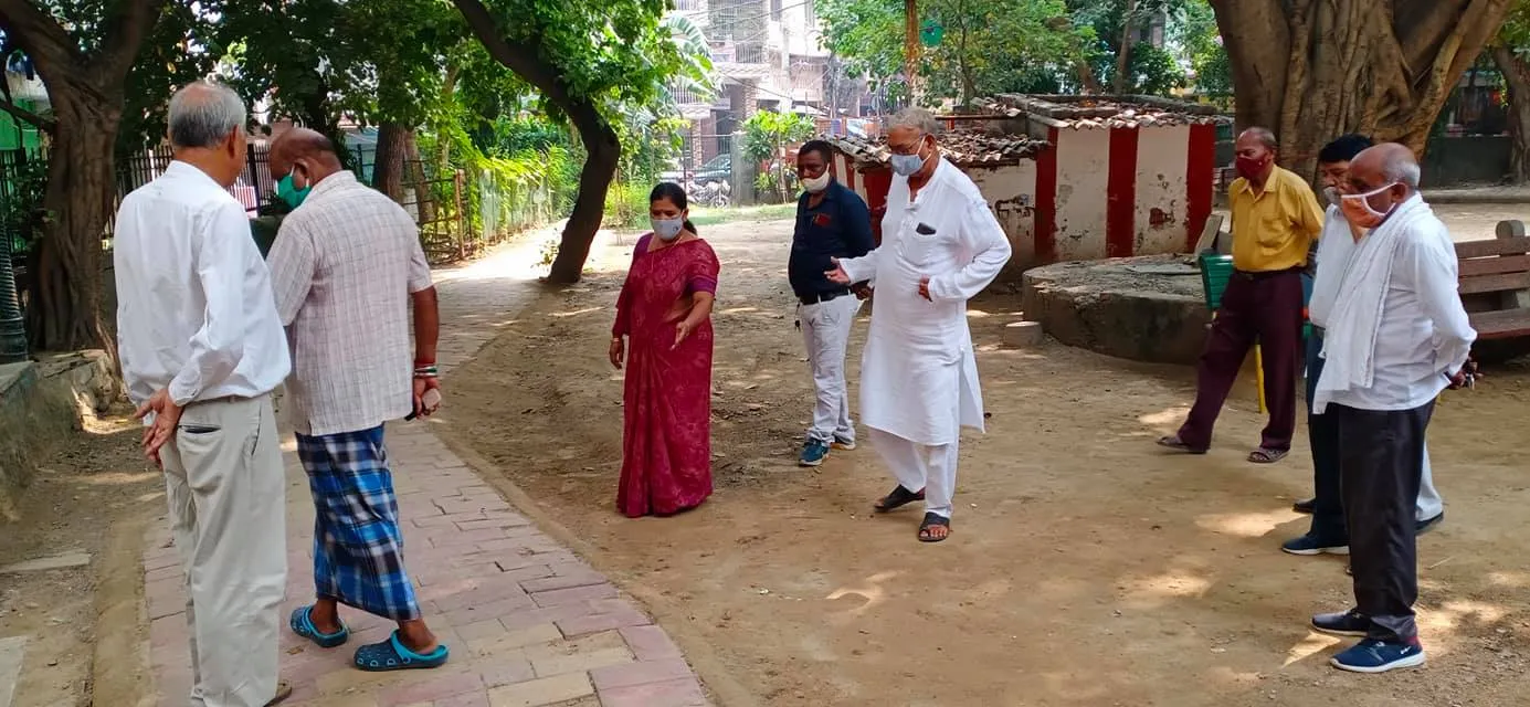 किलोकरी मद्रासी कैंप पार्क का आरडब्ल्यूए संग सुबह निरीक्षण — तस्वीर 12 में से 13