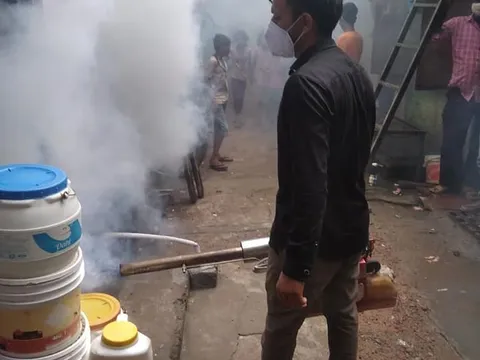 आई जी कैंप 2 में एंटी मलेरिया फॉगिंग — 2