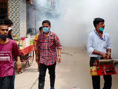 सनलाइट कॉलोनी नं 1 में एंटी मलेरिया फॉगिंग — 4