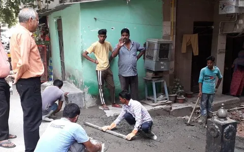 धोबी बस्ती में गलियों के नवनिर्माण कार्य का शुभारंभ