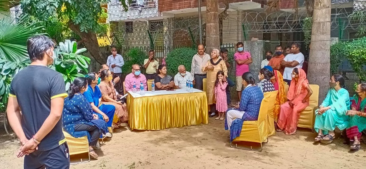 मदर डेयरी पार्क में खाली कमरा सिलाई मशीन सेंटर हेतु समर्पित — तस्वीर 9 में से 15