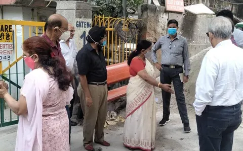 सिद्धार्थ एक्सटेंशन पॉकेट बी का आरडब्ल्यूए संग निरीक्षण