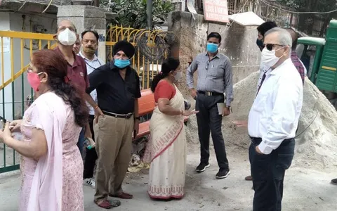 सिद्धार्थ एक्सटेंशन पॉकेट बी का आरडब्ल्यूए संग निरीक्षण
